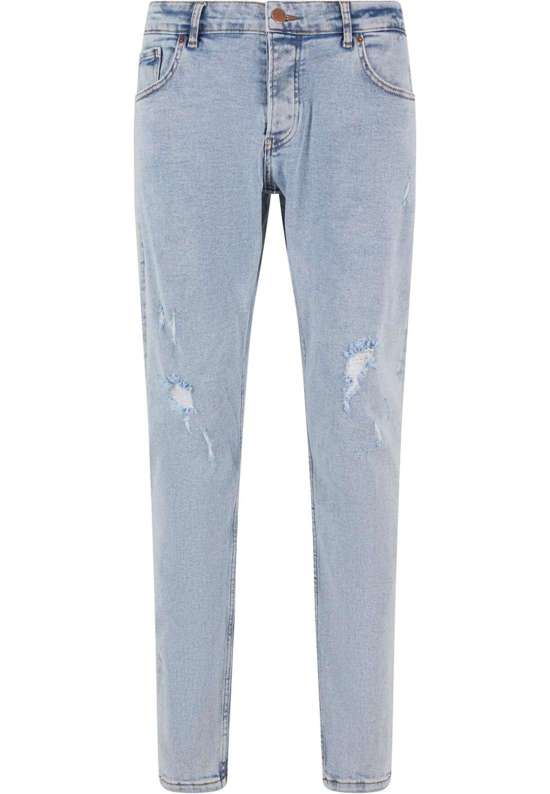 Узкие джинсы