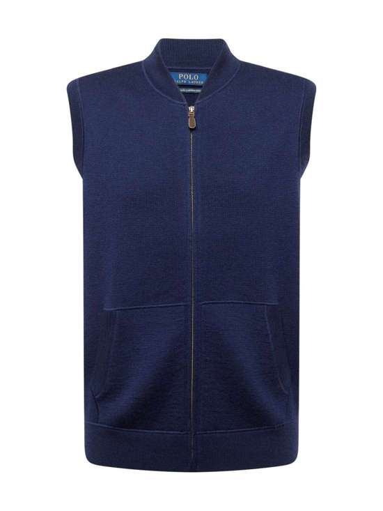 Вязаный жилет