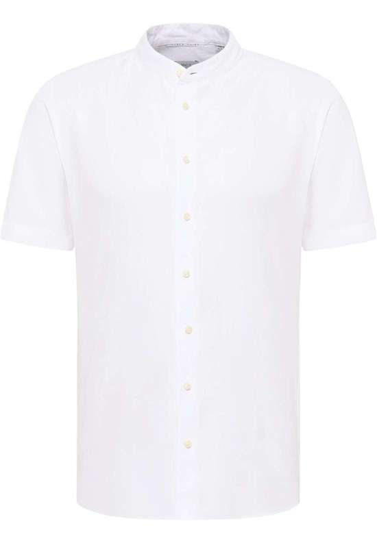 Деловая рубашка узкого кроя