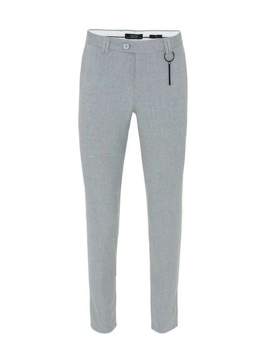 Зауженные брюки