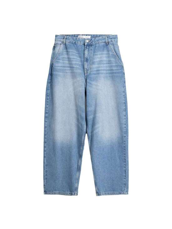 Джинсы свободного кроя