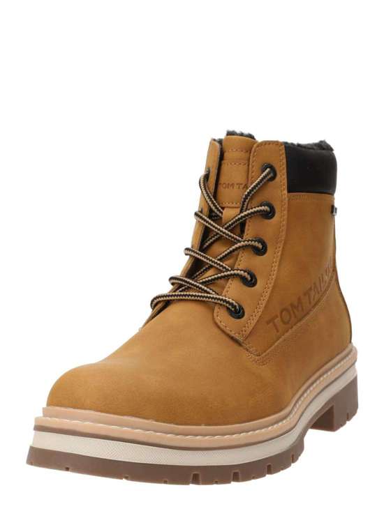 Ботинки на шнуровке