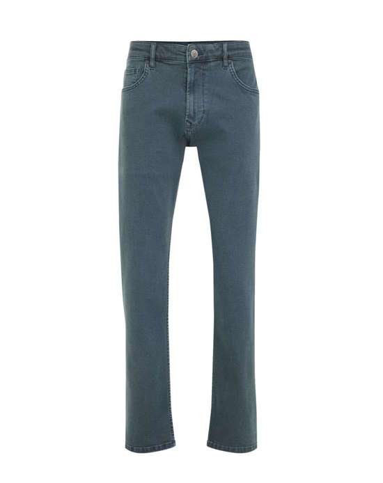 Обычные джинсы