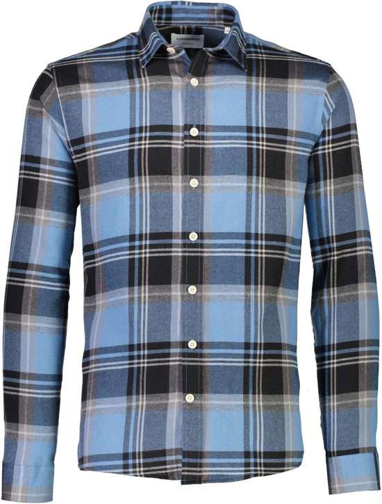 Деловая рубашка стандартного кроя