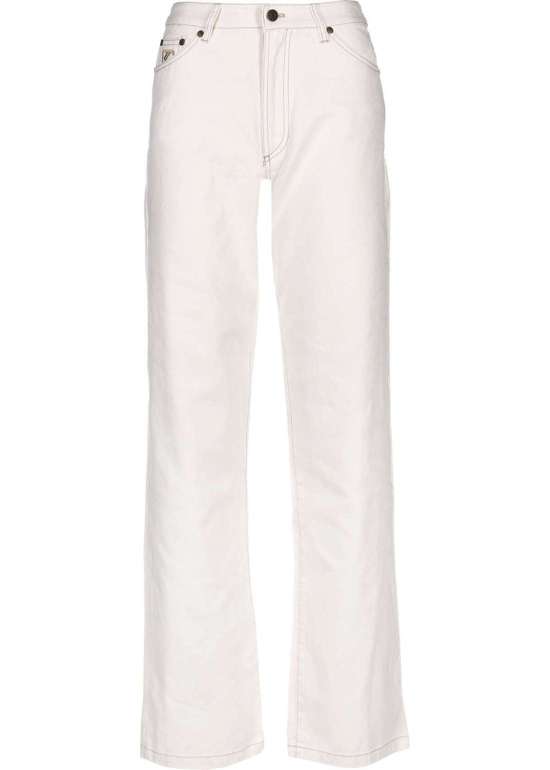 Обычные джинсы