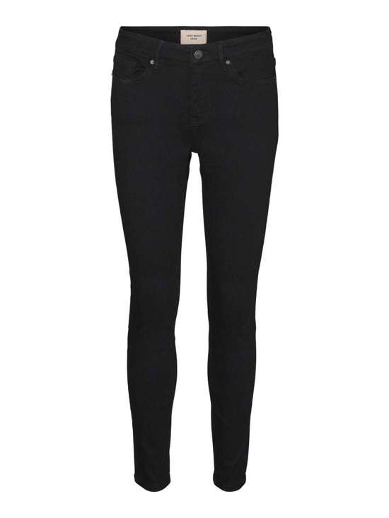 Обычные джинсы