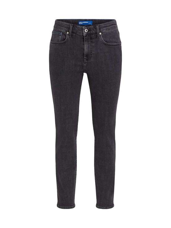 Узкие джинсы