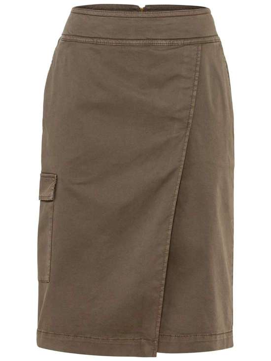 Юбка-карандаш с разрезом спереди