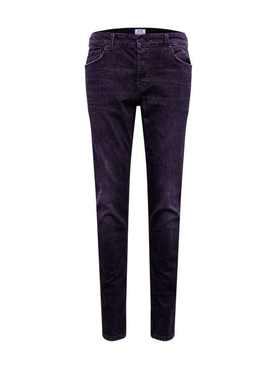 Джинсы узкого кроя