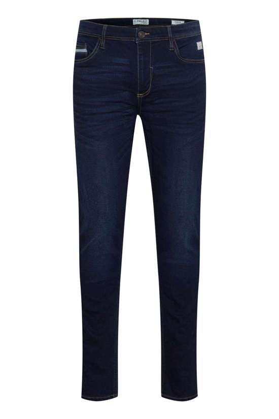 Джинсы узкого кроя