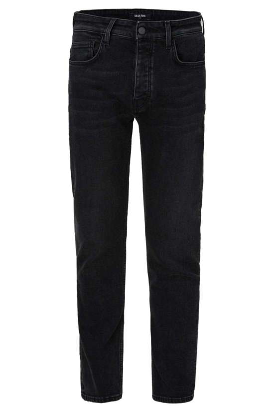 Джинсы узкого кроя