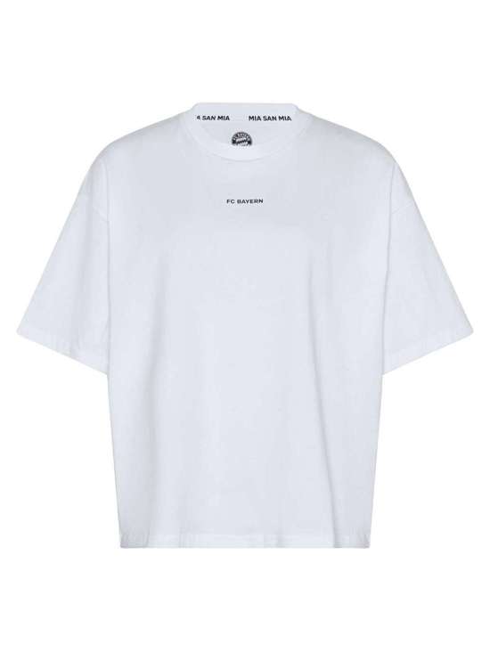 Спортивная футболка