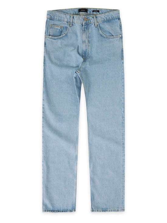 Обычные джинсы