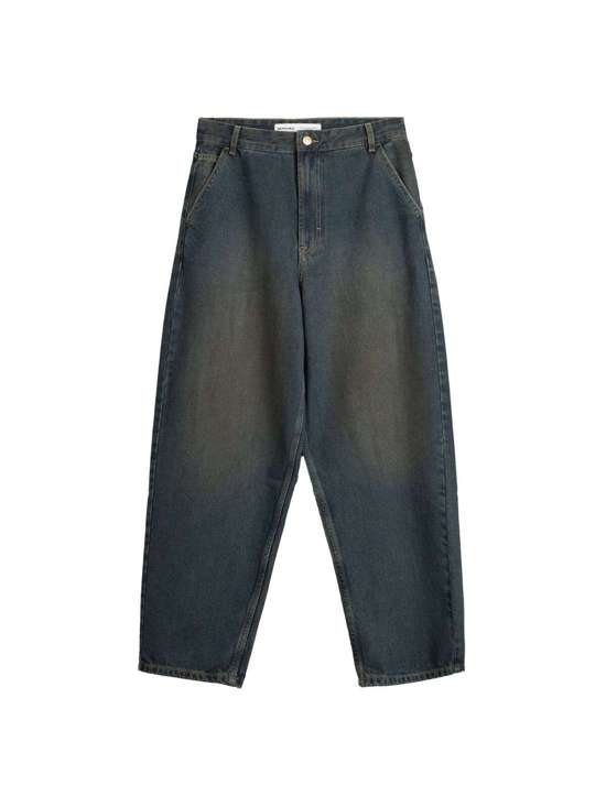 Широкие джинсы