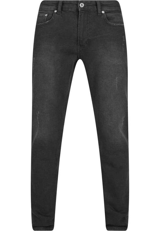 Обычные джинсы