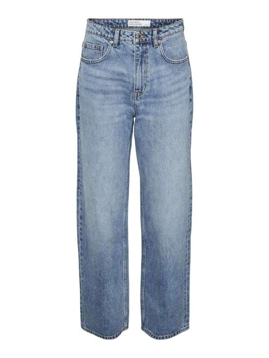 Обычные джинсы