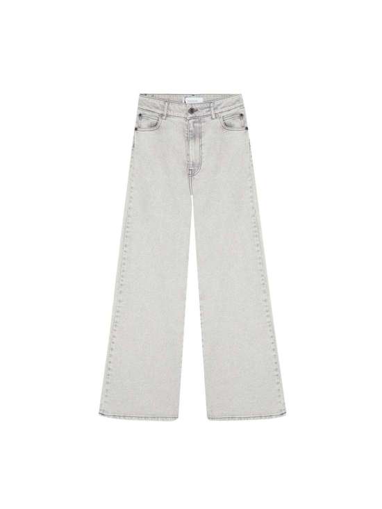 Обычные джинсы