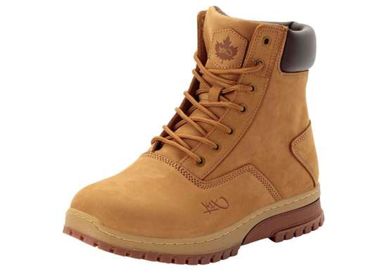 Ботинки на шнуровке