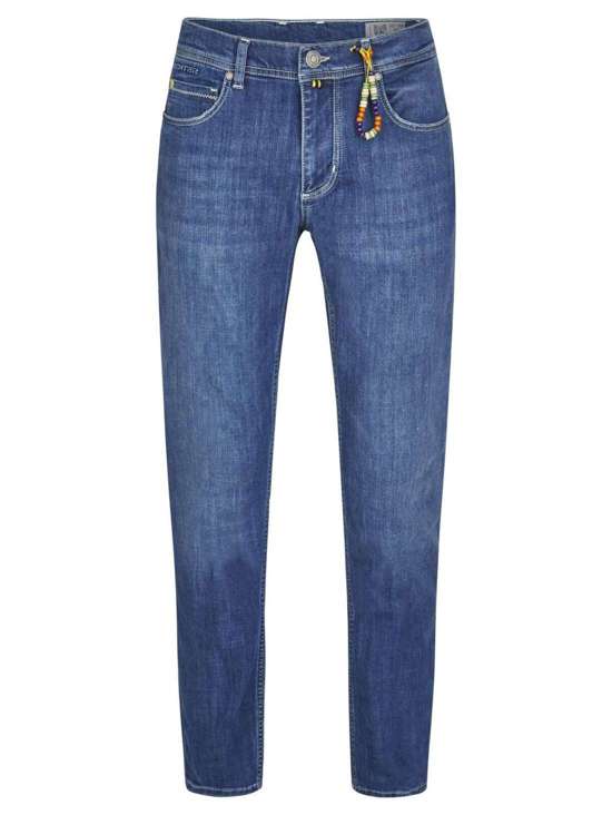 Обычные джинсы