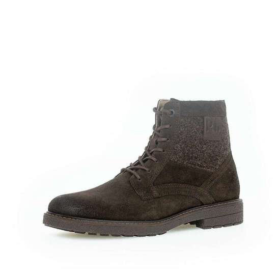 Ботинки на шнуровке