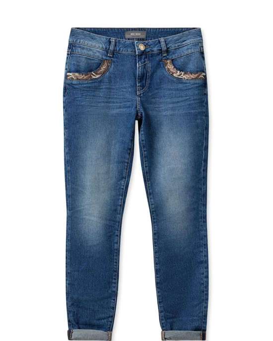 Обычные джинсы