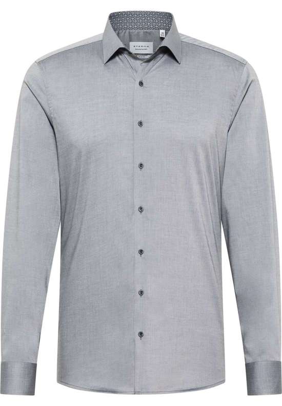 Деловая рубашка узкого кроя