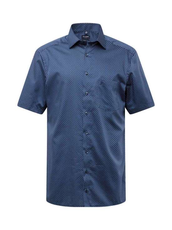 Рубашка стандартного кроя