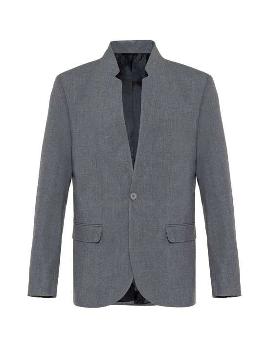 Узкая куртка