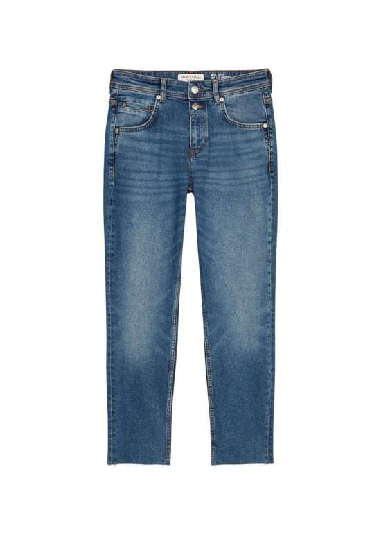 Обычные джинсы