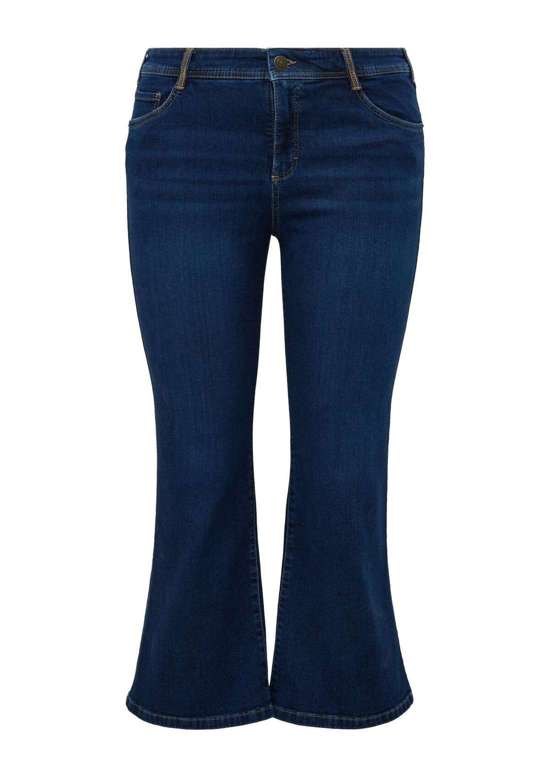 Расклешенные джинсы