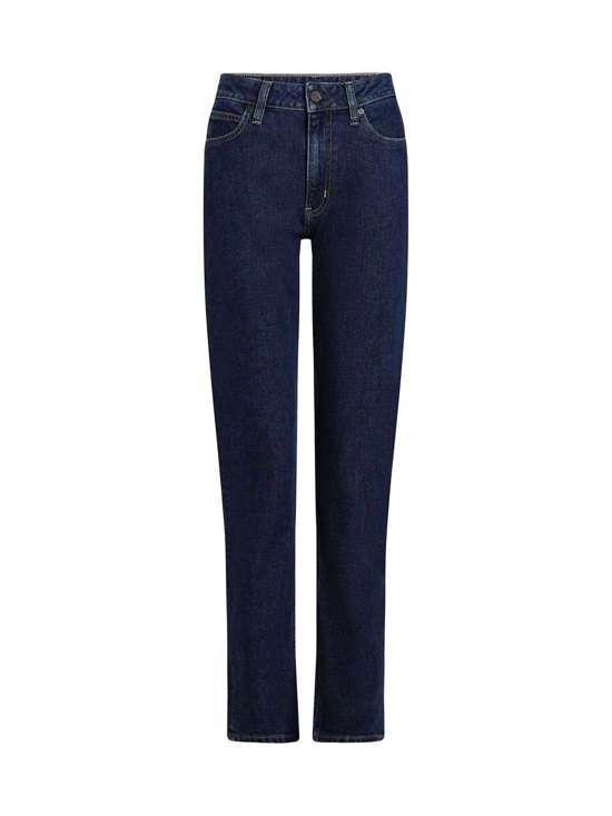 Джинсы узкого кроя