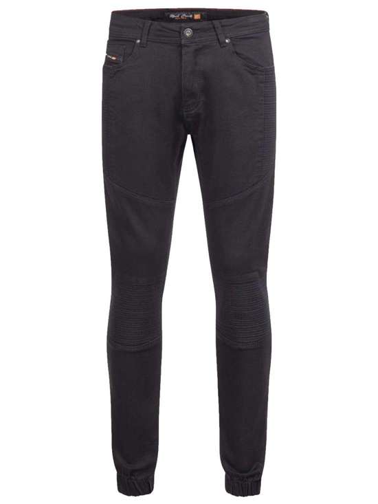 Зауженные джинсы