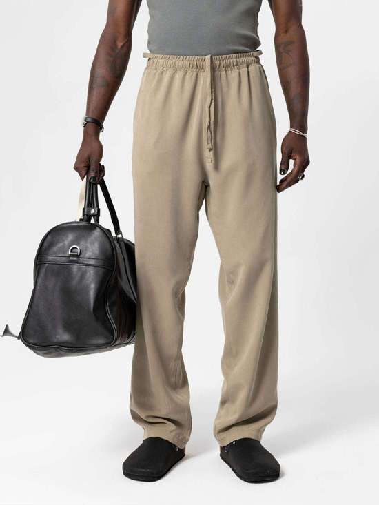 Брюки свободного кроя