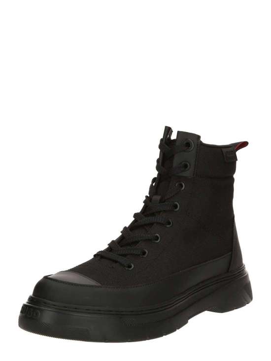 Ботинки на шнуровке