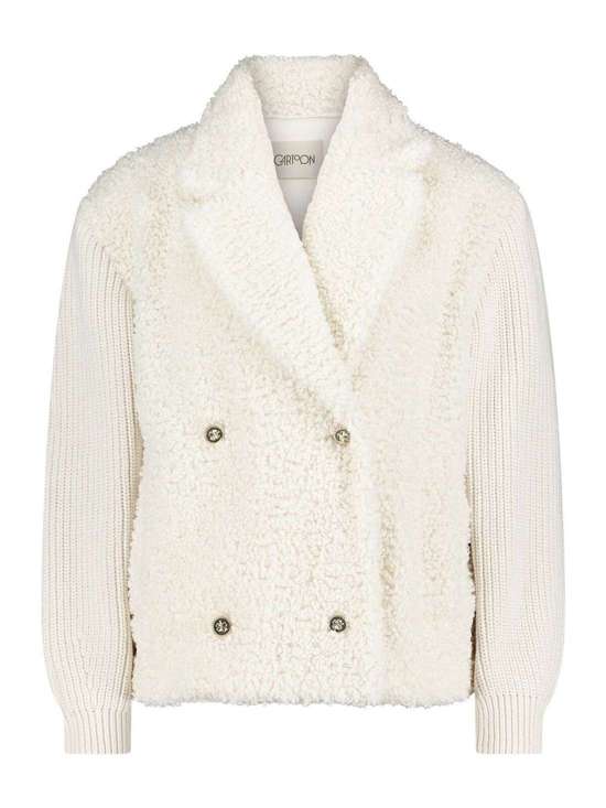 Повседневная куртка с боковыми карманами