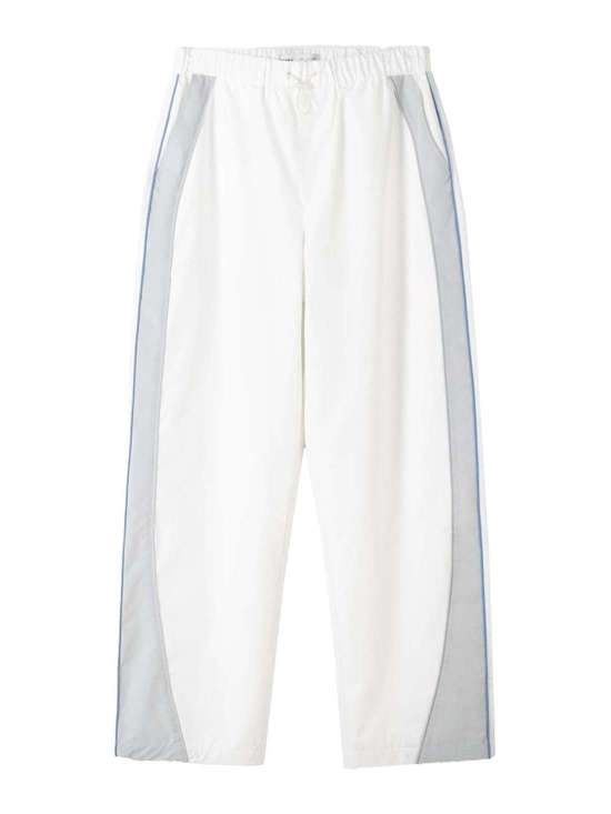 Брюки свободного кроя