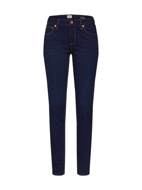 Узкие джинсы