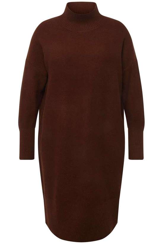 Трикотажное платье