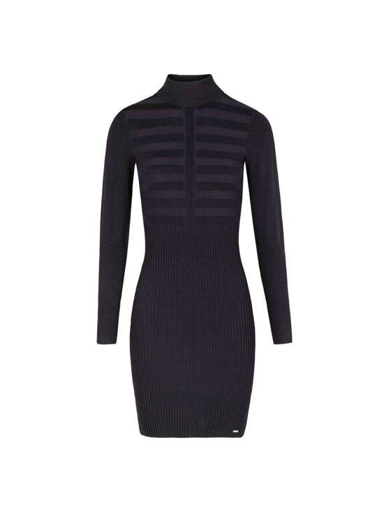 Трикотажное платье