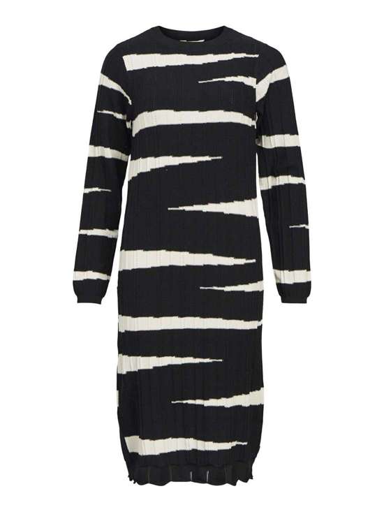 Трикотажное платье