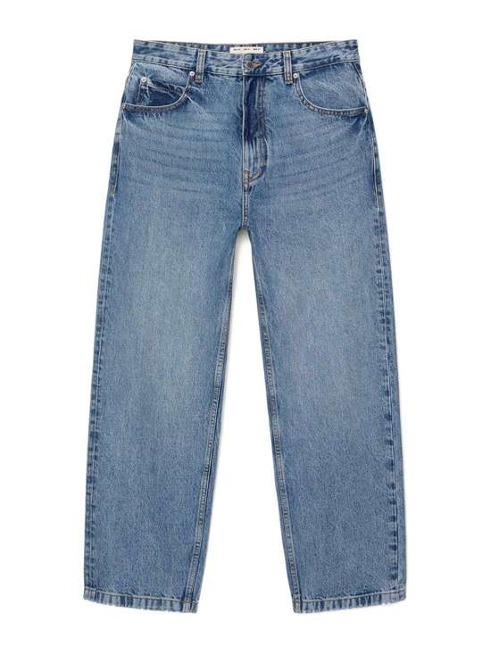 Джинсы свободного кроя