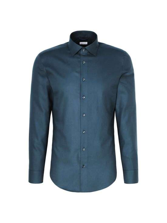 Рубашка узкого кроя