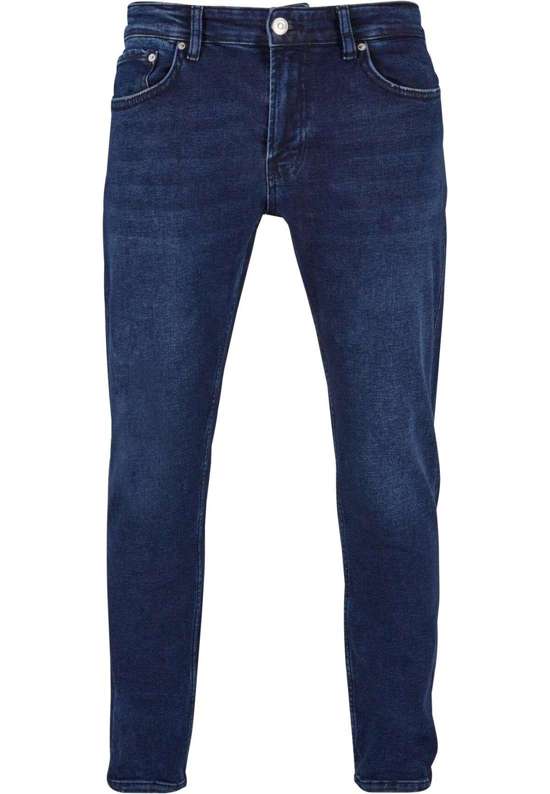 Обычные джинсы