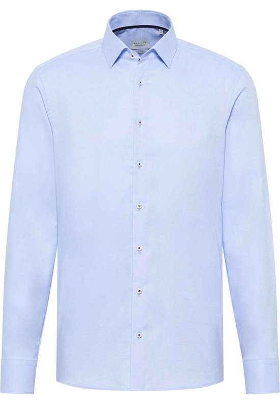 Рубашка узкого кроя