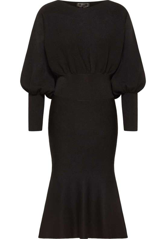 Трикотажное платье