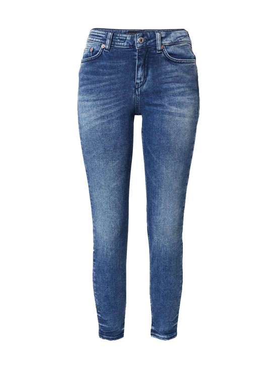 Джинсы узкого кроя