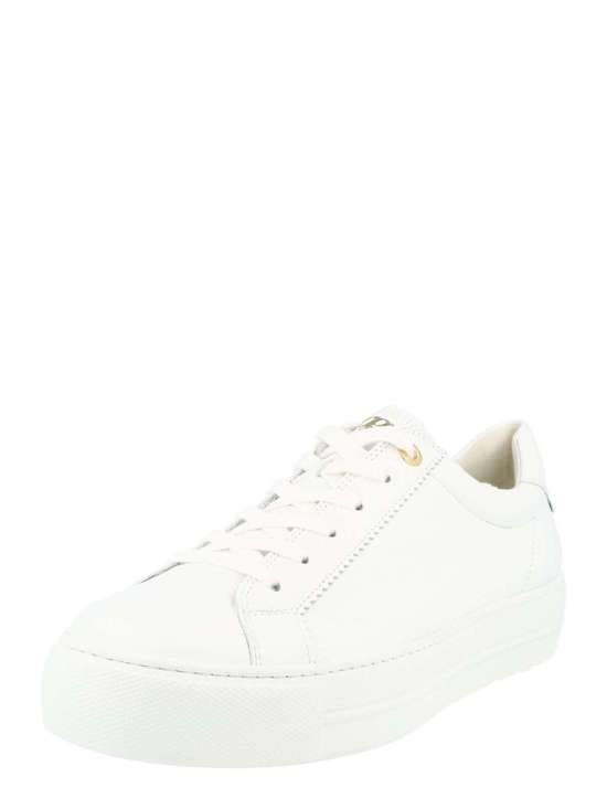 Кроссовки на шнуровке