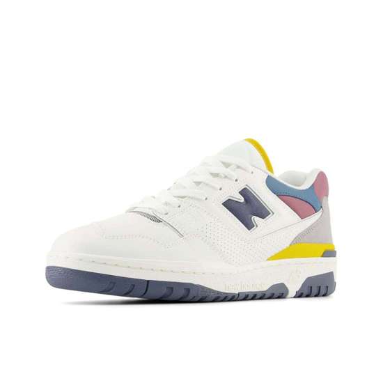 Кроссовки 550