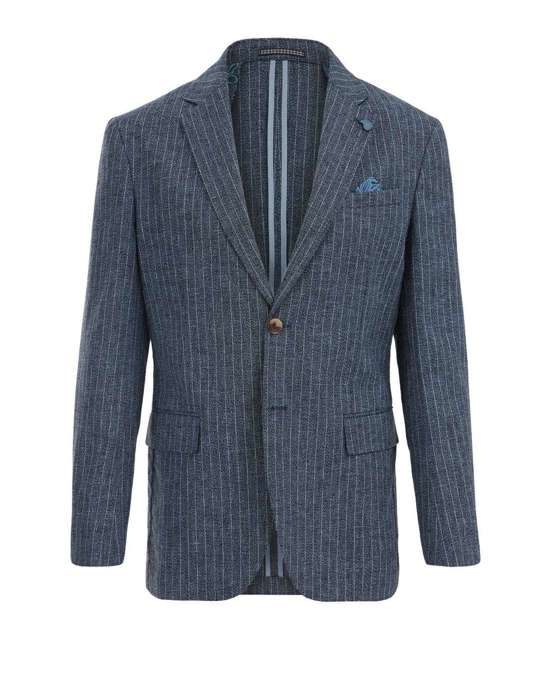 Узкая куртка