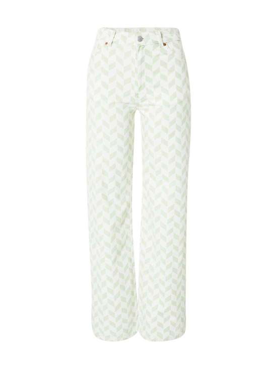 Широкие джинсы